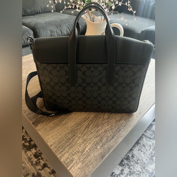 Coach Sullivan Portfolio Brief In Signature Canvas - Picture 3 of 8